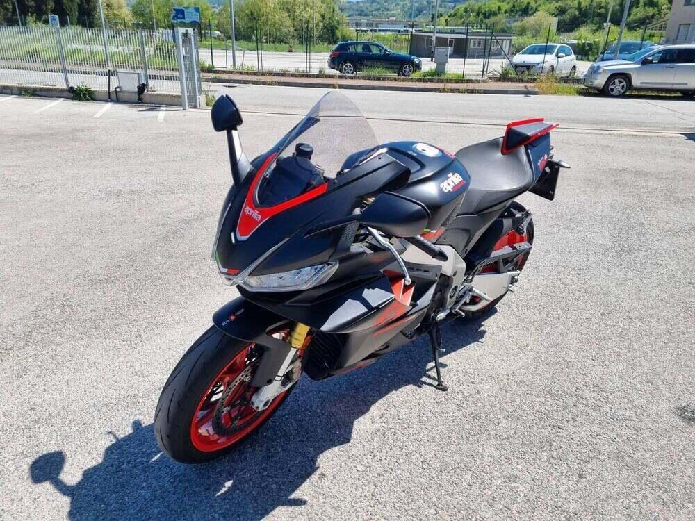 Aprilia RSV4 1100 (2021 - 24) (3)