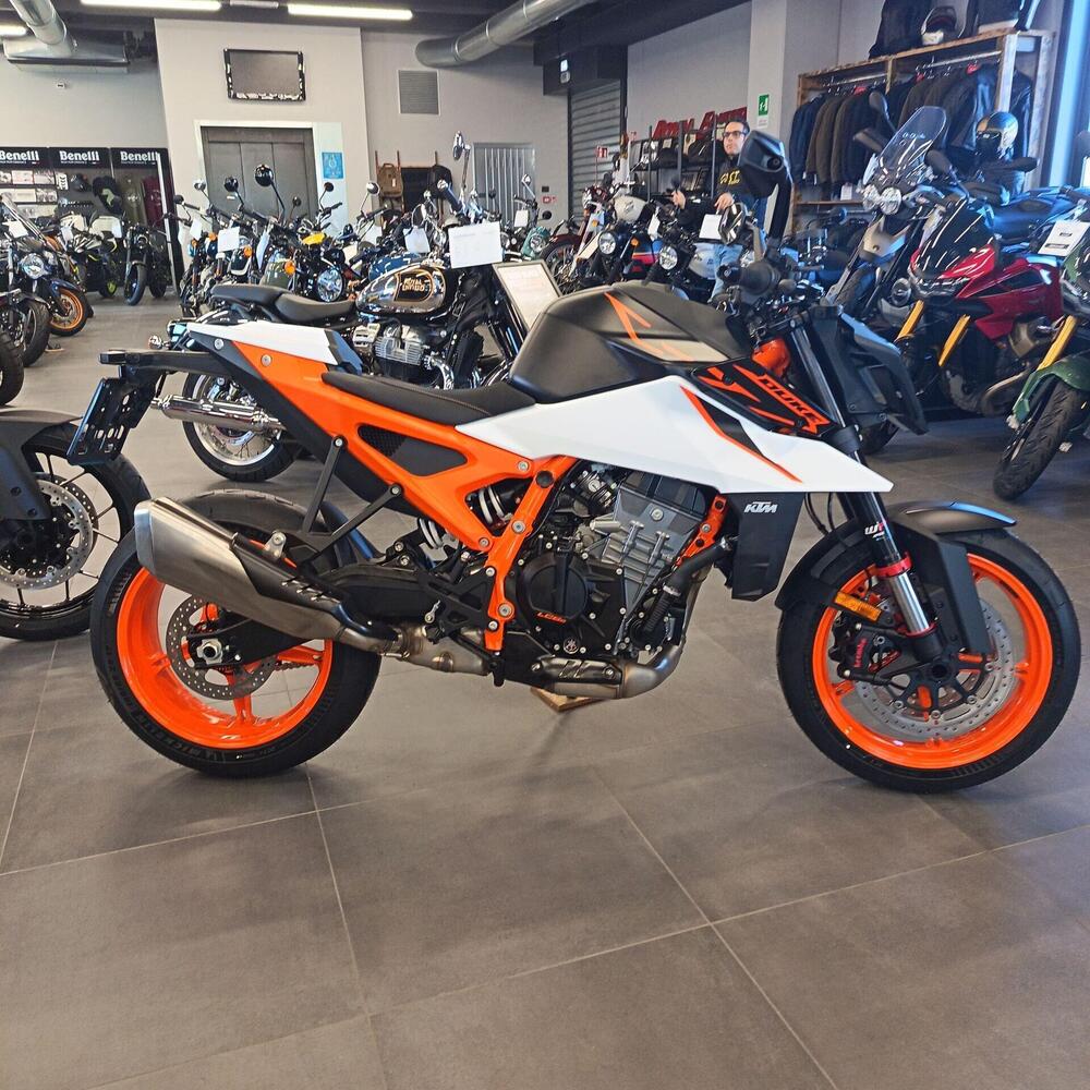 KTM 990 Duke (2024 - 26) (2)