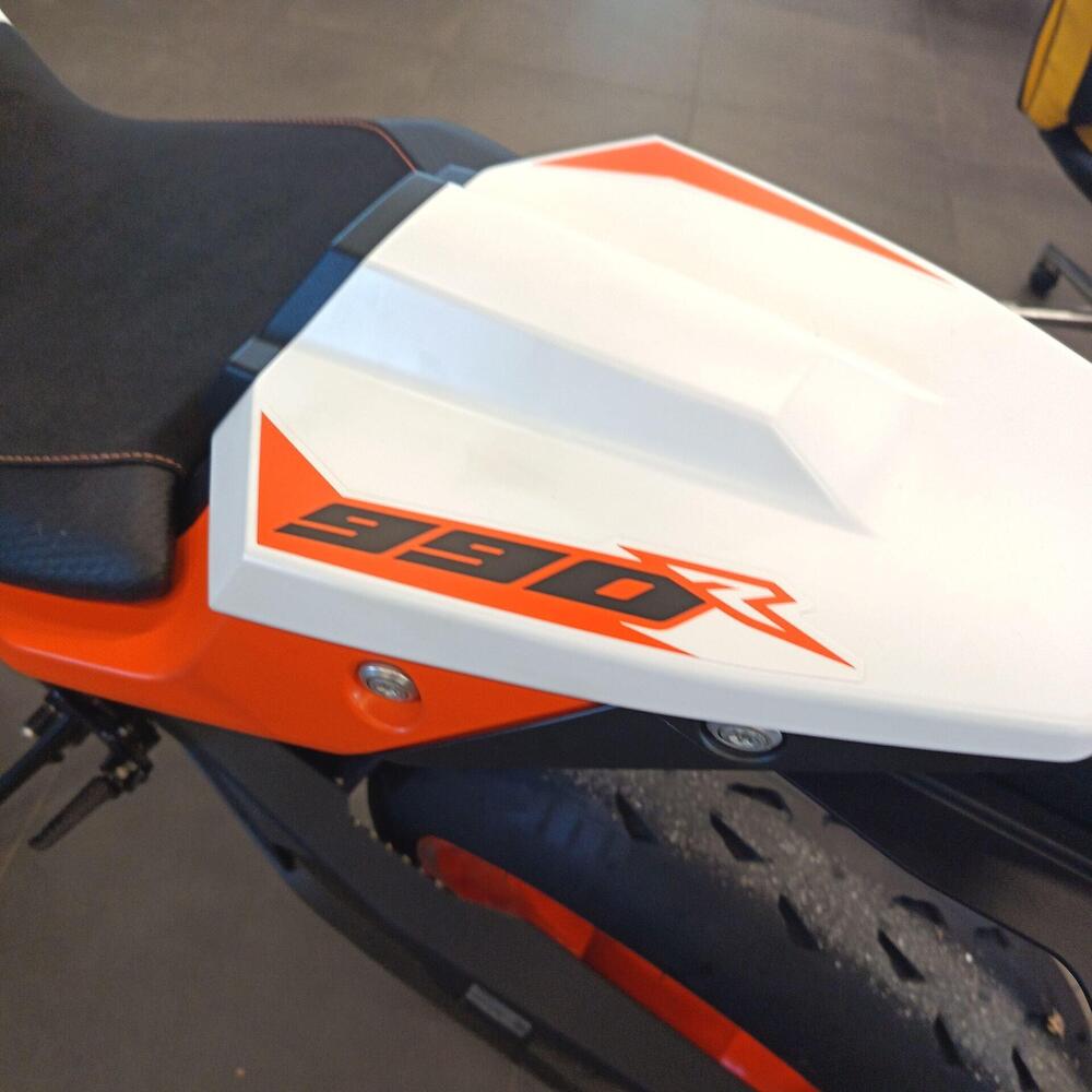 KTM 990 Duke (2024 - 26) (3)