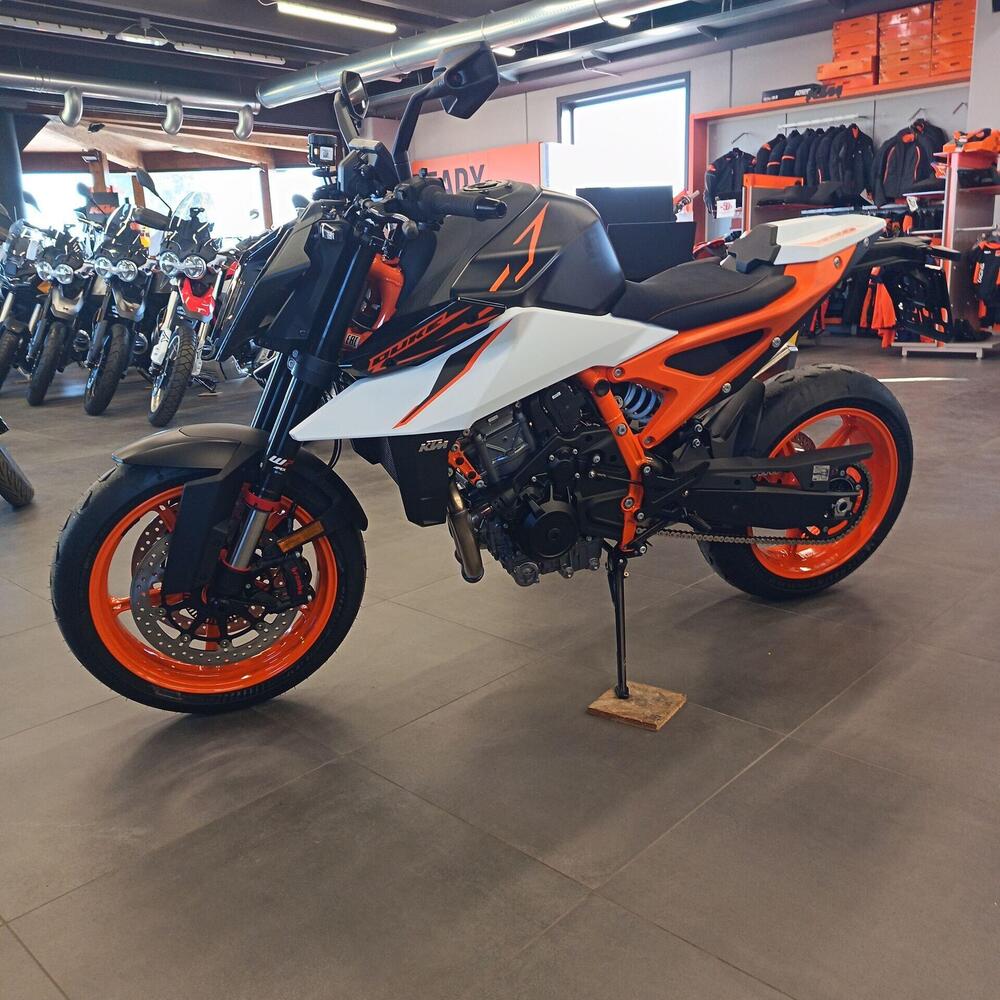 KTM 990 Duke (2024 - 26) (5)