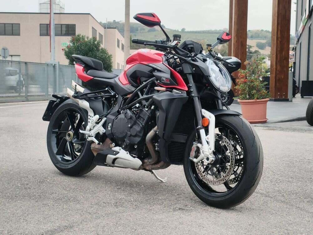 MV Agusta Brutale 1000 RS (2022 - 25) (2)