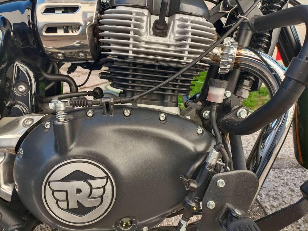 Royal Enfield Super Meteor 650 (2023 - 25) (8)