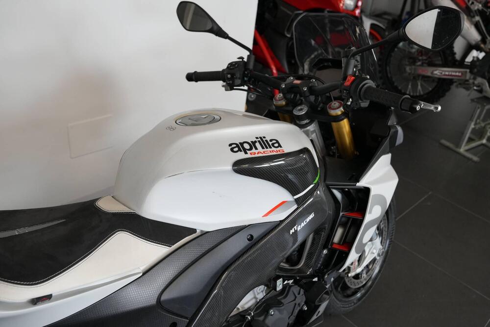 Aprilia Tuono V4 (2021 - 24) (5)