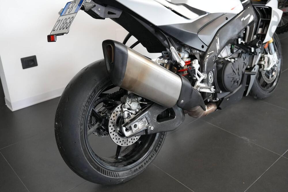 Aprilia Tuono V4 (2021 - 24) (8)