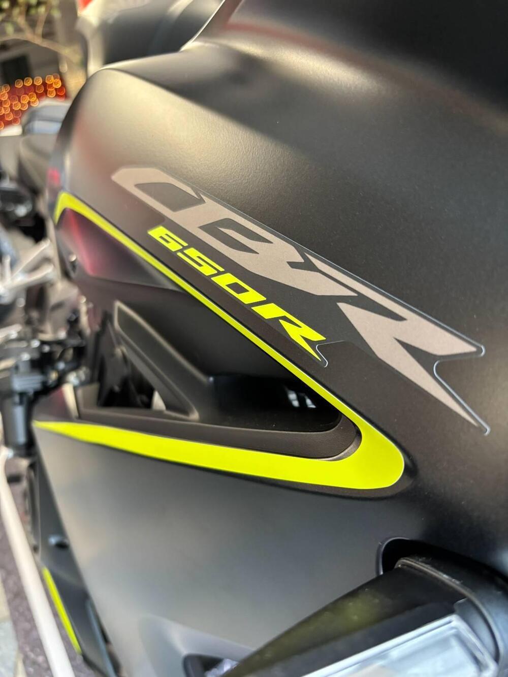 Honda CBR 650 R E-Clutch (2024 - 26) (5)