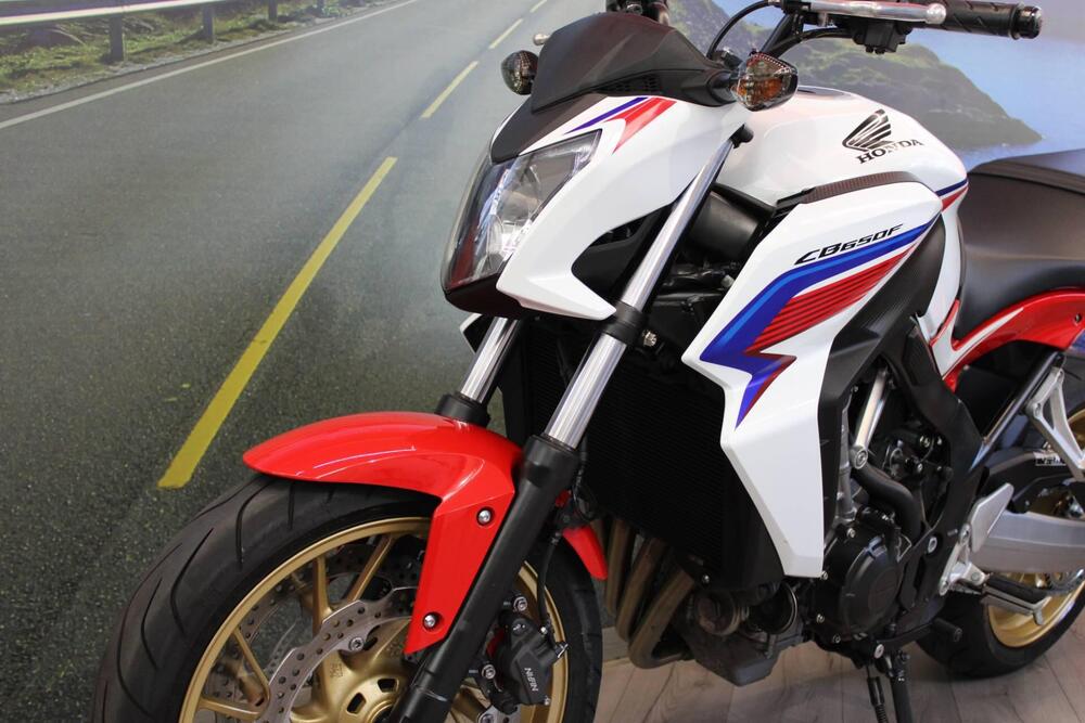 Honda CB 650 F (2017 - 18) (8)