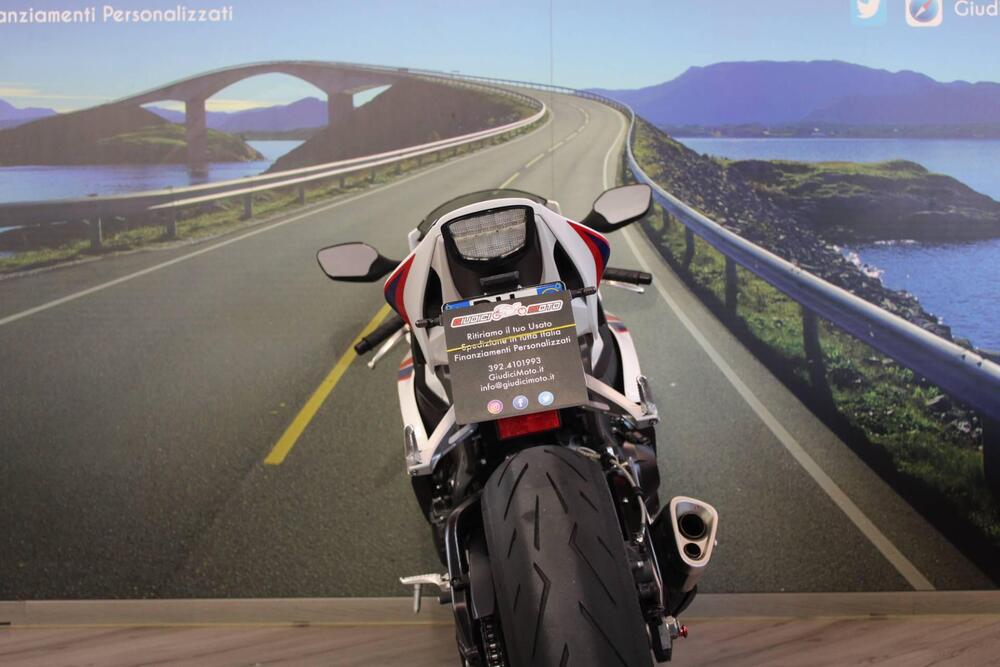 Honda CBR 1000 RR Fireblade (2012 - 16) (16)