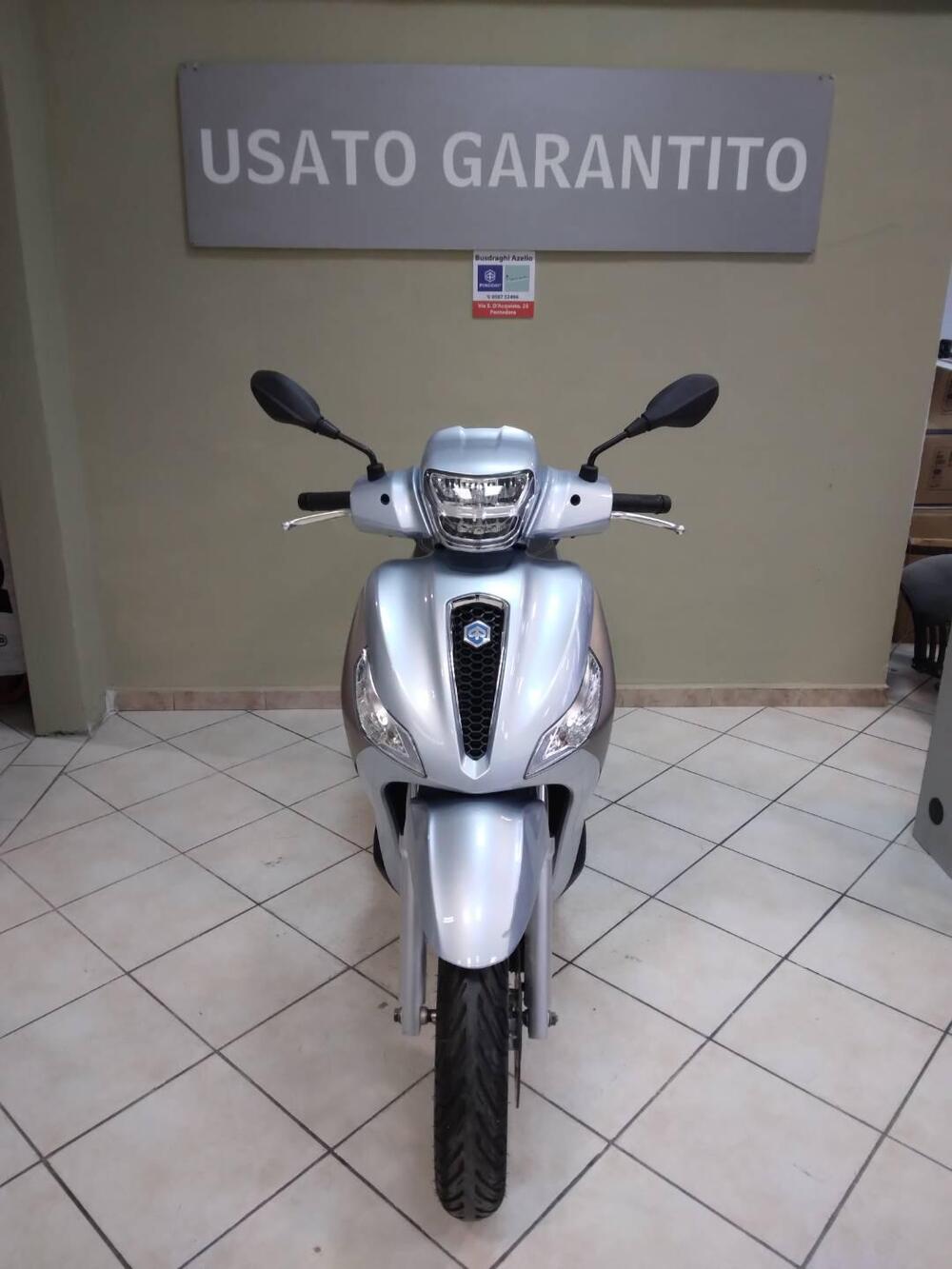 Piaggio Medley 150 ABS (2021 - 25) (3)
