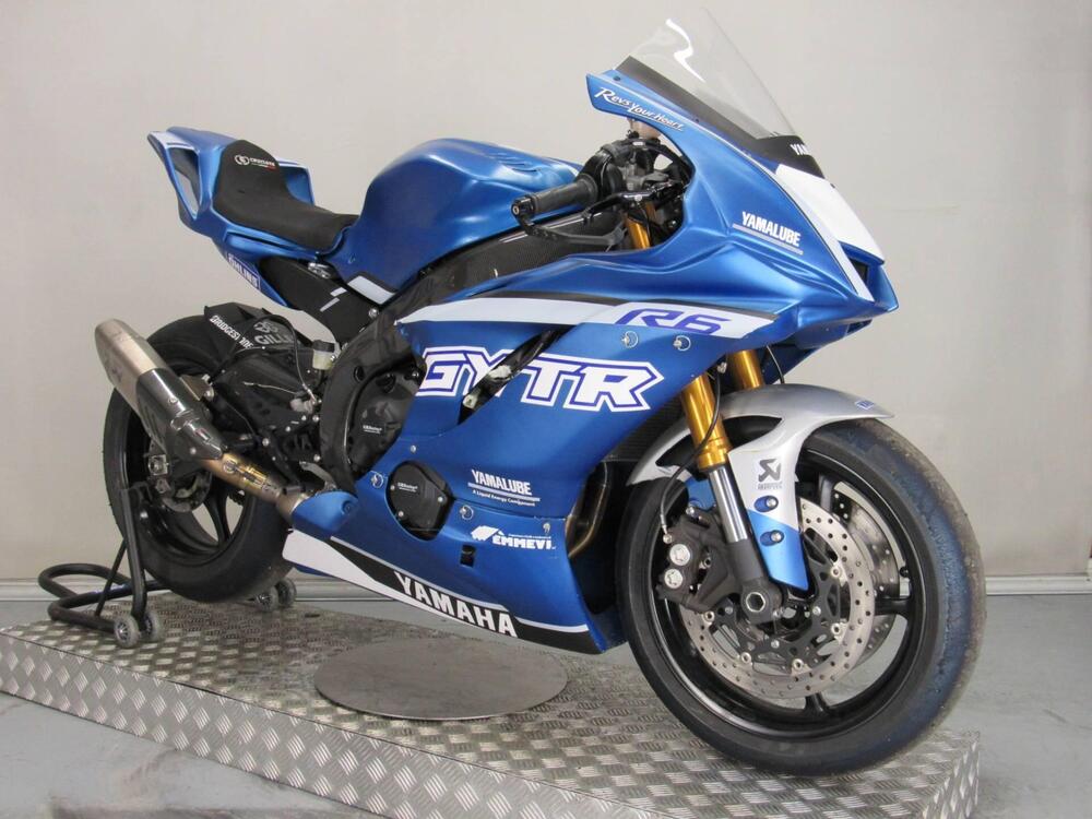 Yamaha YZF R6 GYTR (2022 - 25) (8)