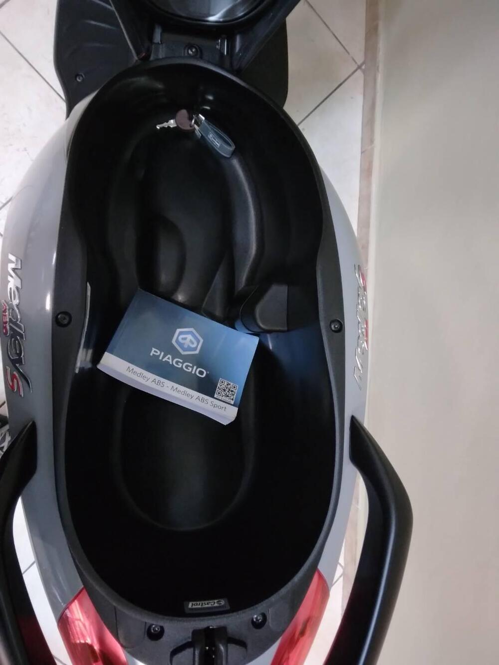 Piaggio Medley 150 S ABS (2021 - 25) (5)