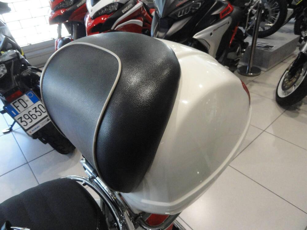 Vespa GTS 300 (2010 - 14) (9)