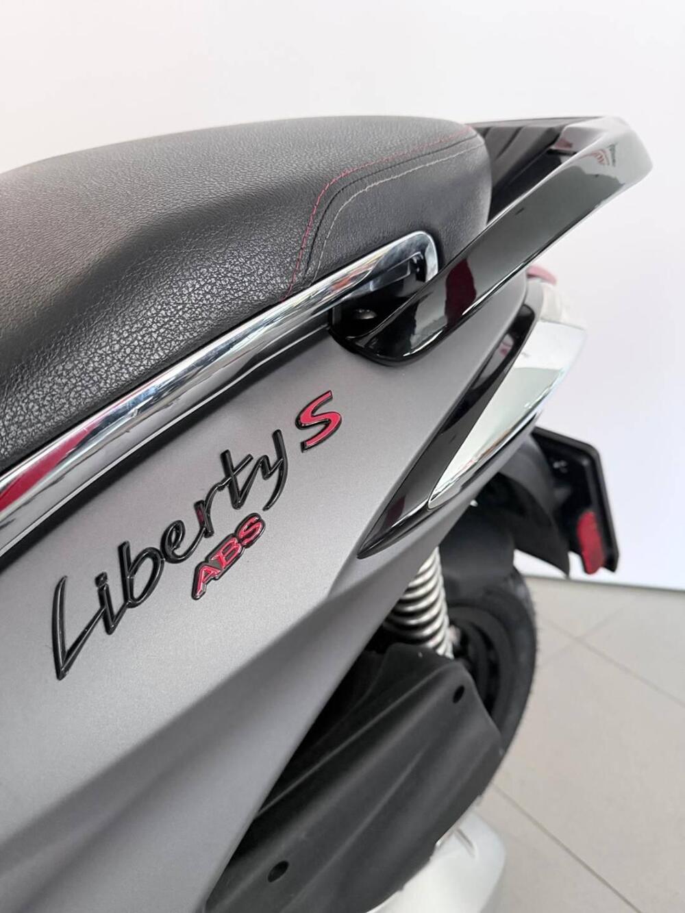 Piaggio Liberty 125 S ABS (2017 - 20) (4)