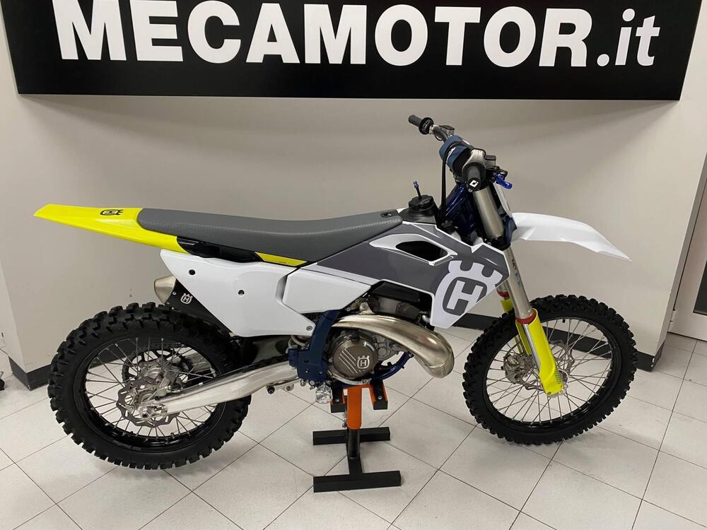 Husqvarna TC 250 (2024) (2)