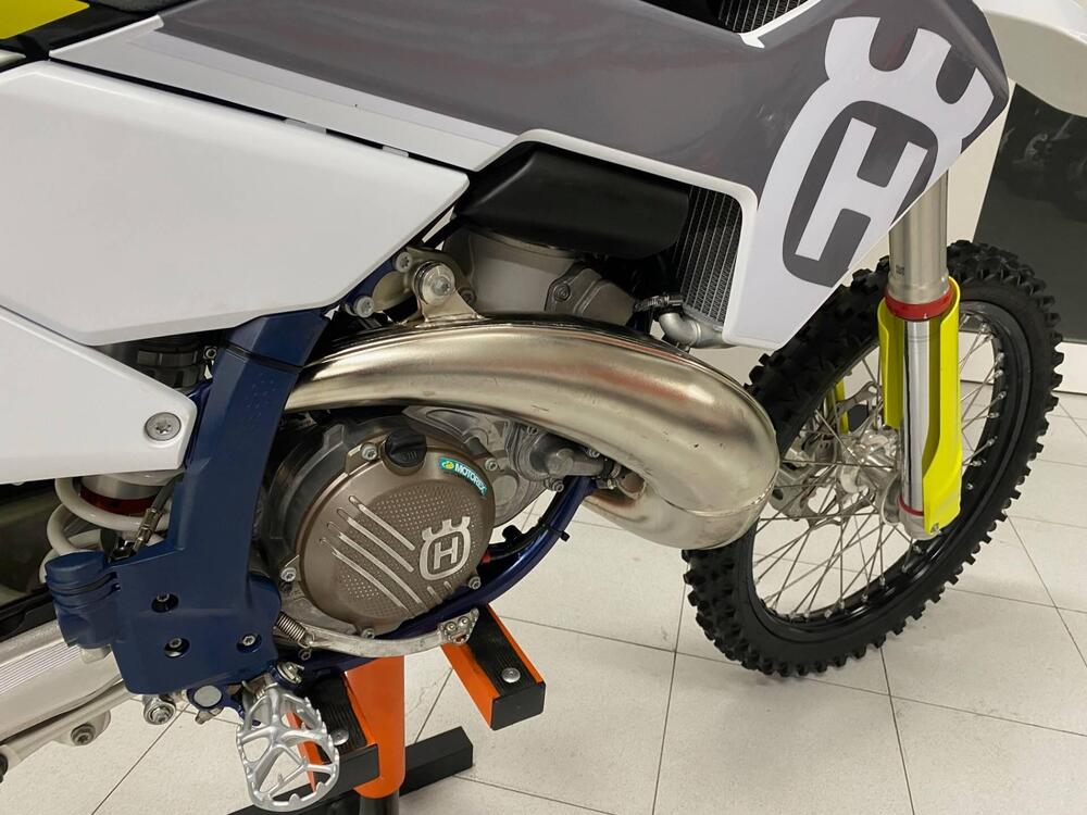 Husqvarna TC 250 (2024) (3)