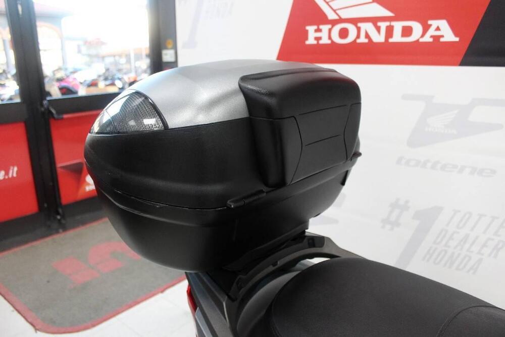 Kymco X-Town 300i ABS (2016 - 20) (5)