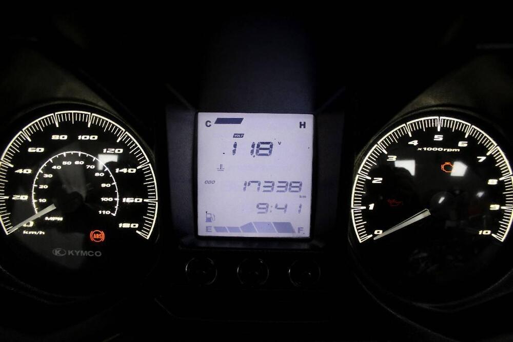 Kymco X-Town 300i ABS (2016 - 20) (6)