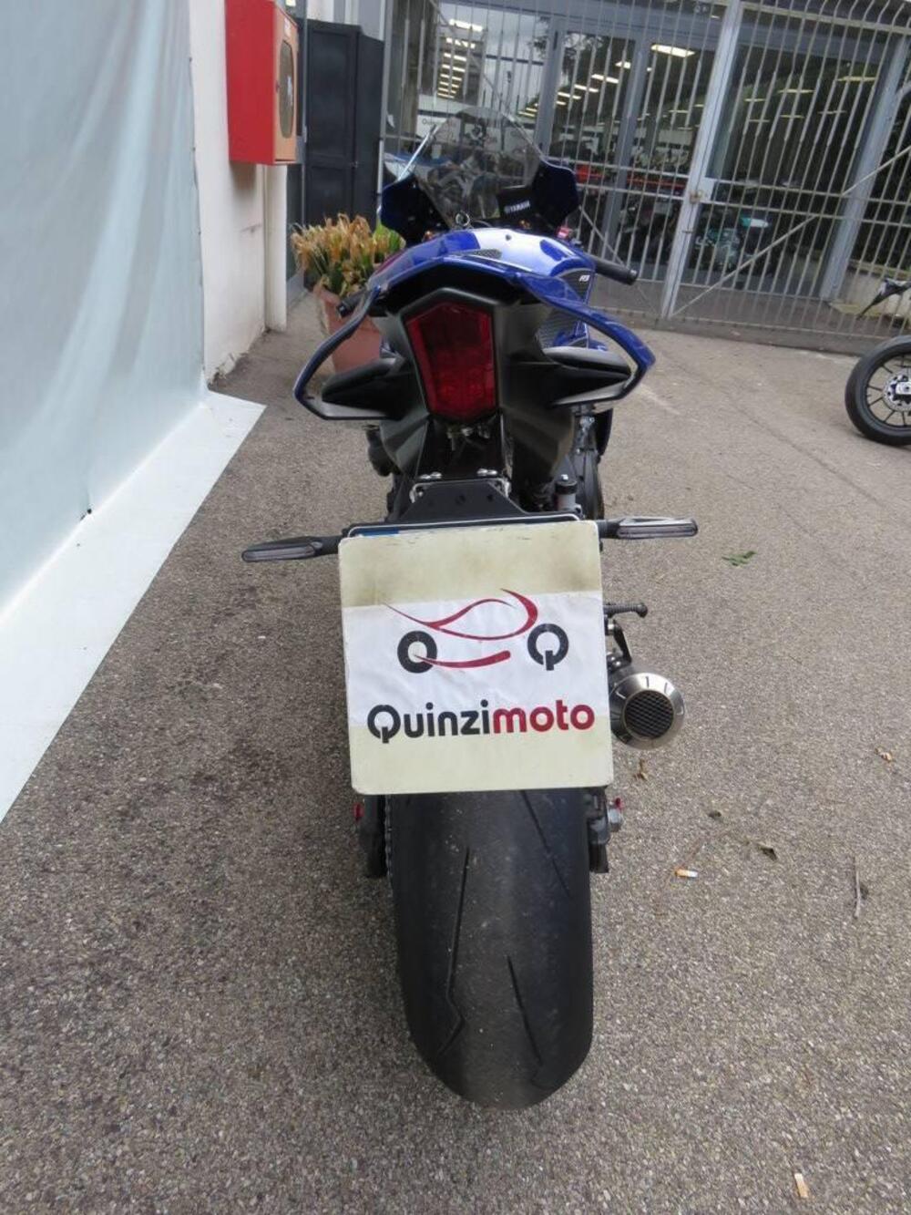 Yamaha YZF R1 (2020 - 25) (4)