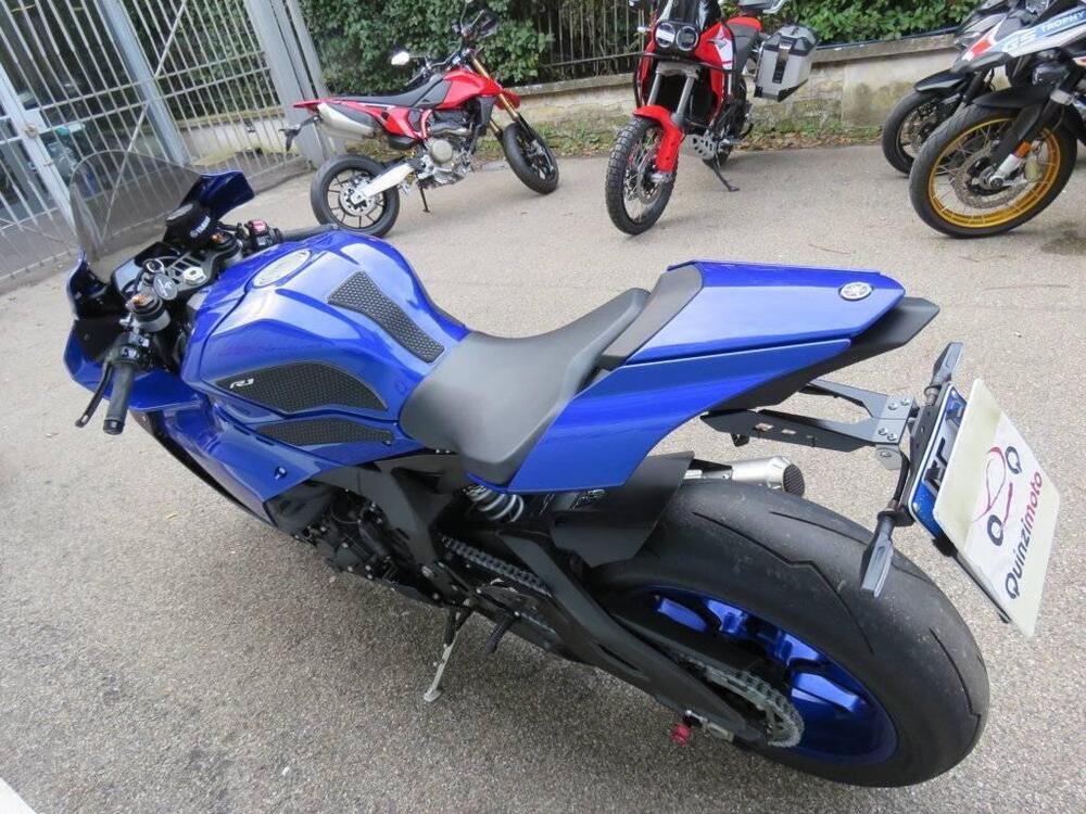 Yamaha YZF R1 (2020 - 25) (5)