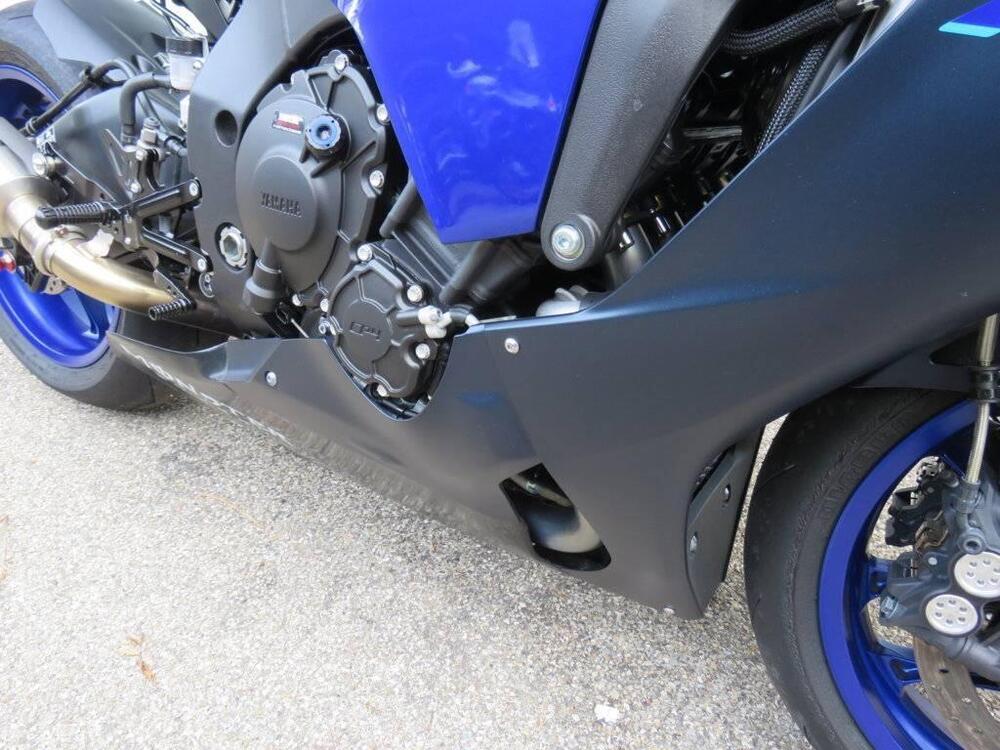 Yamaha YZF R1 (2020 - 25) (9)
