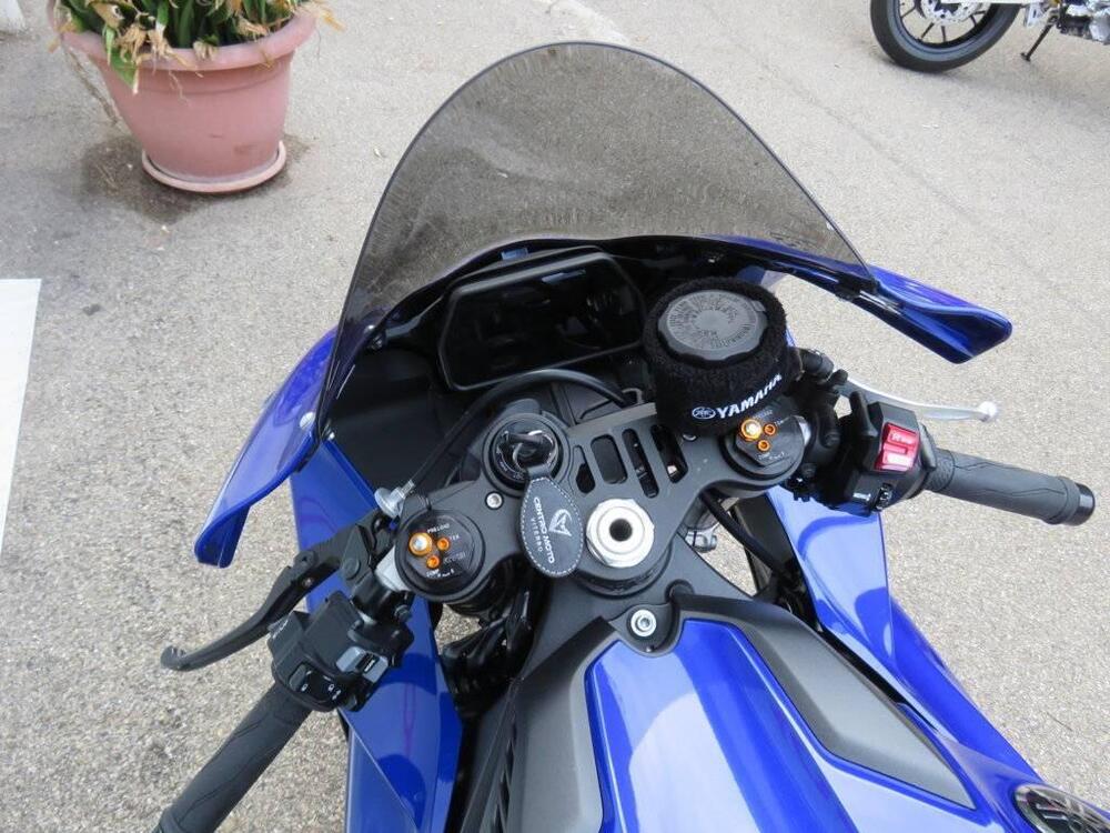 Yamaha YZF R1 (2020 - 25) (13)