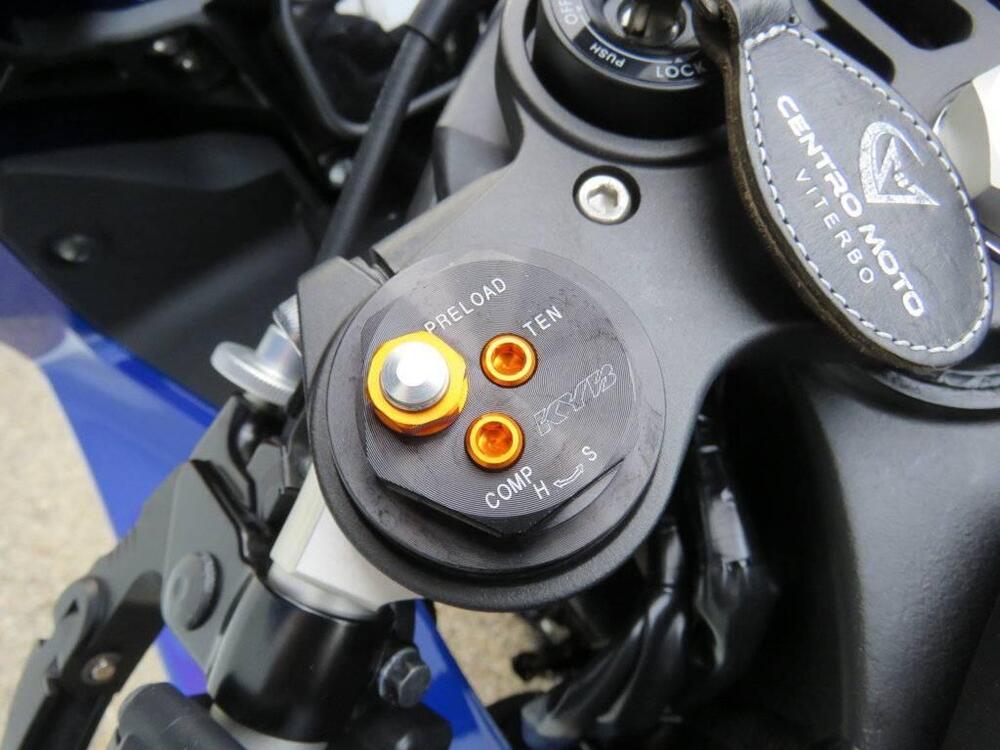 Yamaha YZF R1 (2020 - 25) (14)