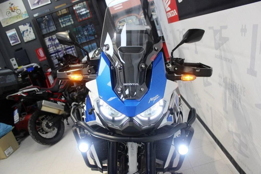 Honda Africa Twin CRF 1100L (2022 - 23) (4)