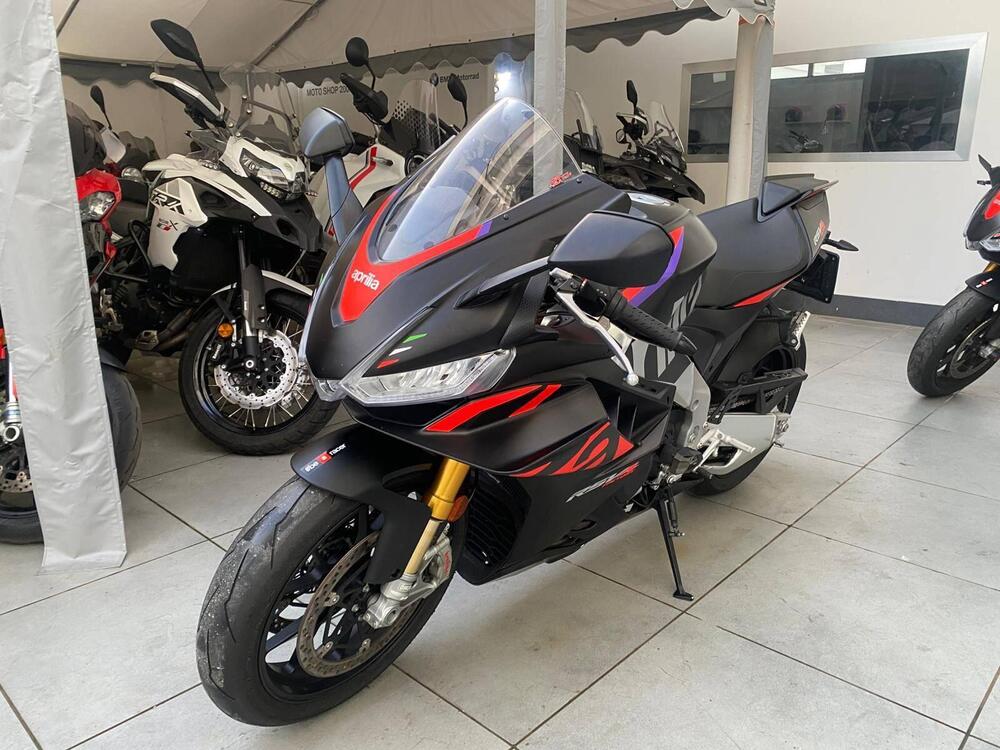 Aprilia RSV4 1100 Factory (2021 - 24) (4)