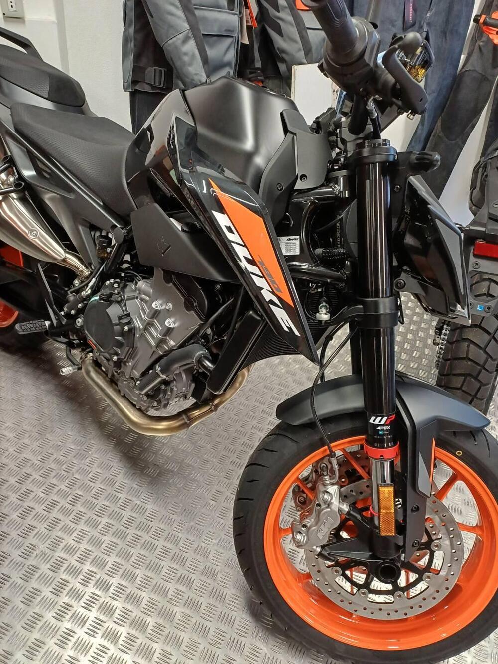 KTM 790 Duke (2025 - 26)