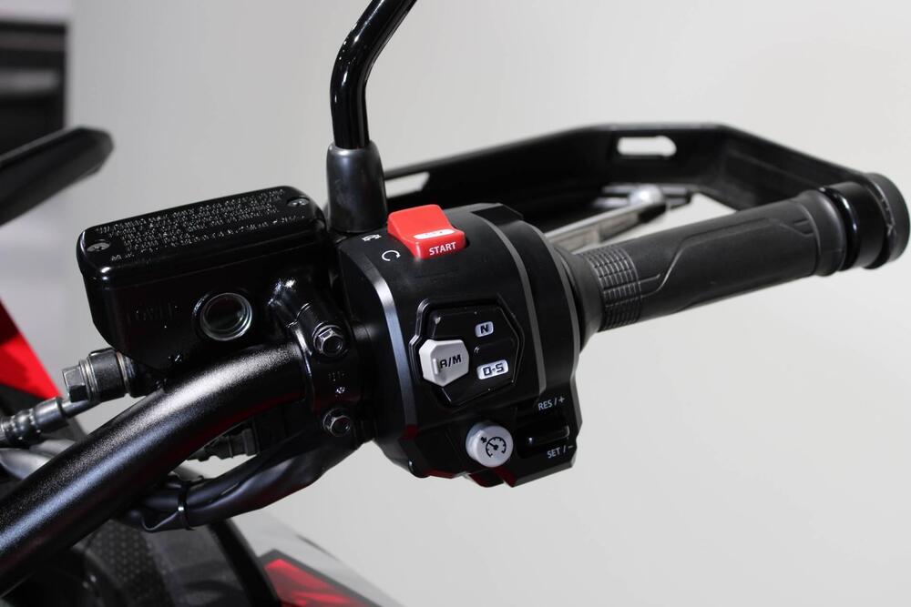 Honda Africa Twin CRF 1100L DCT (2022 - 23) (7)