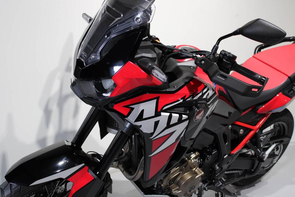 Honda Africa Twin CRF 1100L DCT (2022 - 23) (9)