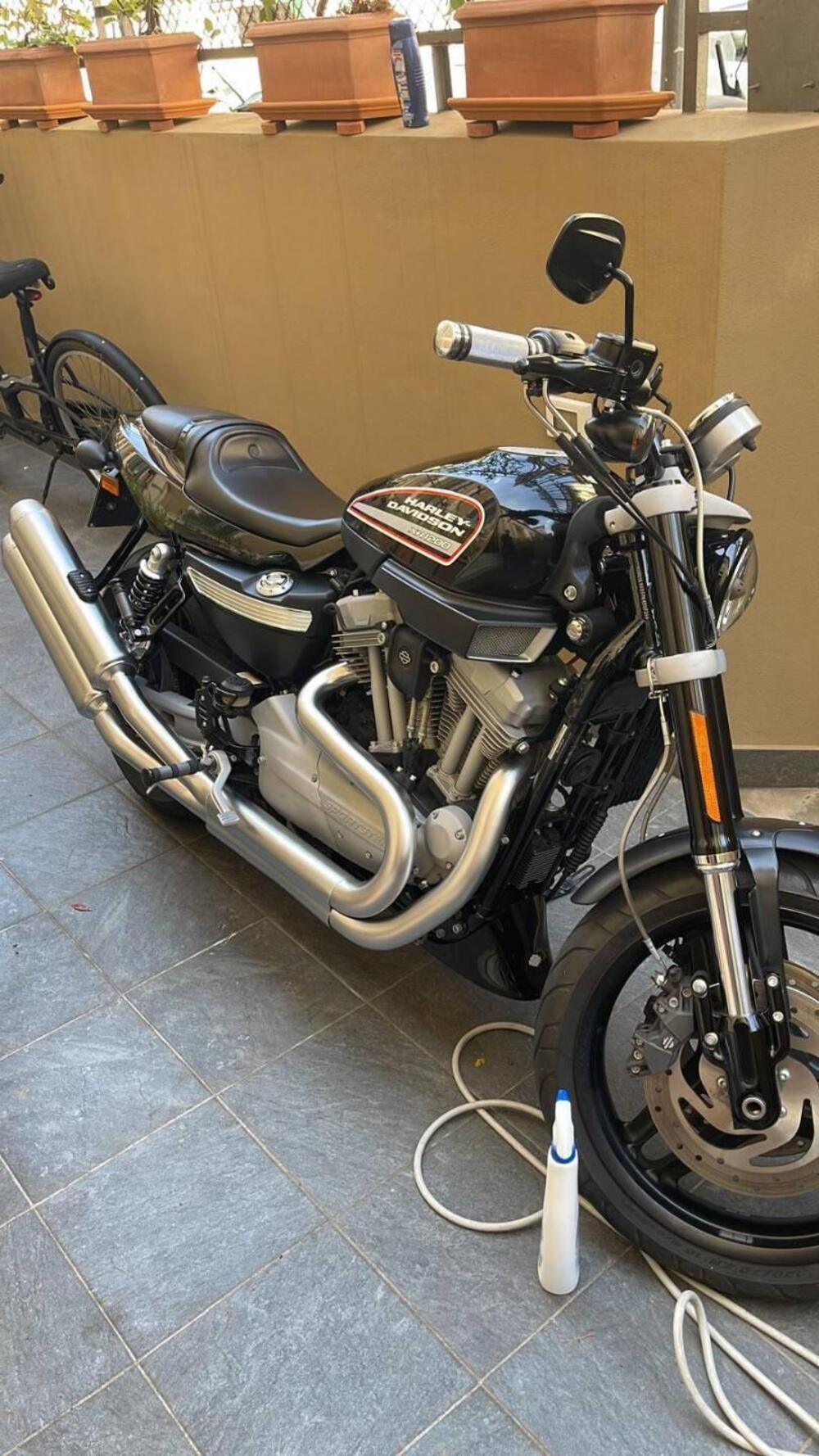 Harley-Davidson 1200 XR (2009 - 12) (2)