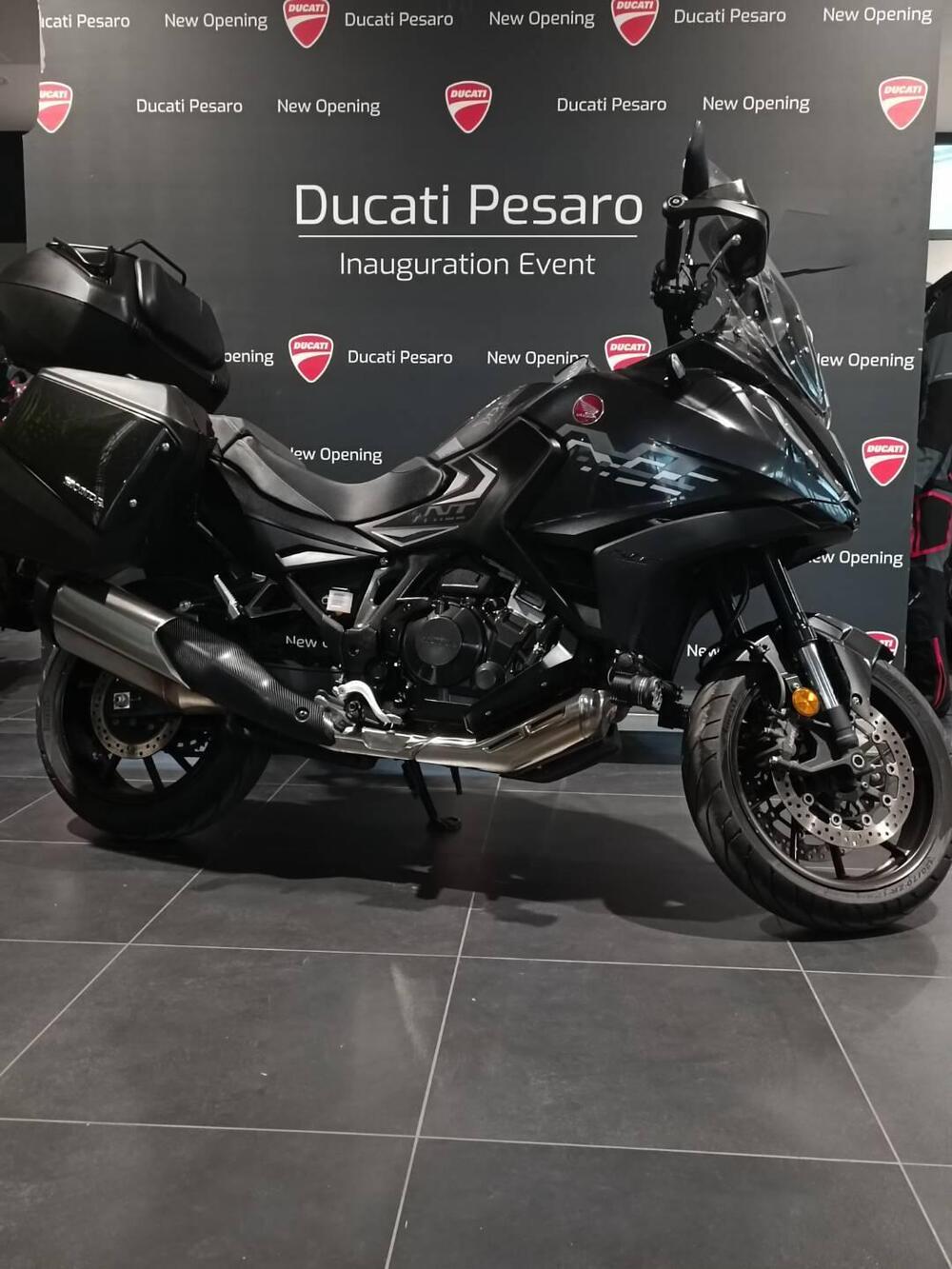 Honda NT 1100 Travel (2022 - 24) (6)