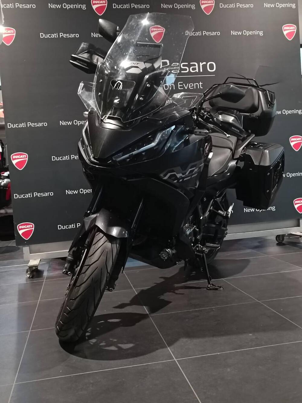 Honda NT 1100 Travel (2022 - 24) (10)