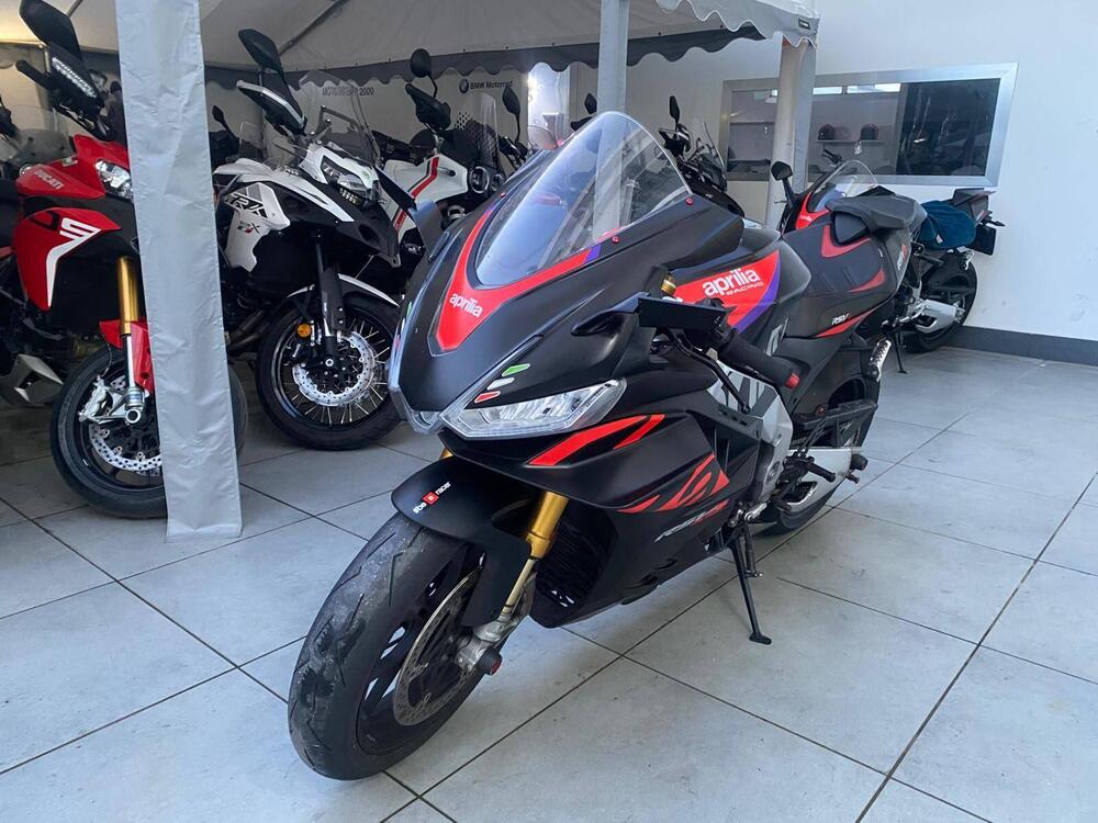 Aprilia RSV4 1100 Factory (2021 - 24) (4)