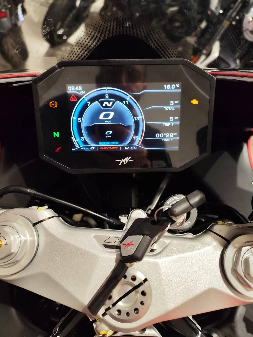 MV Agusta F3 800 RR (2022 - 25) (9)