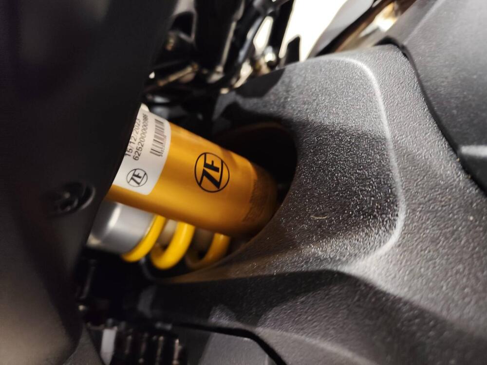 MV Agusta F3 800 RR (2022 - 25) (19)