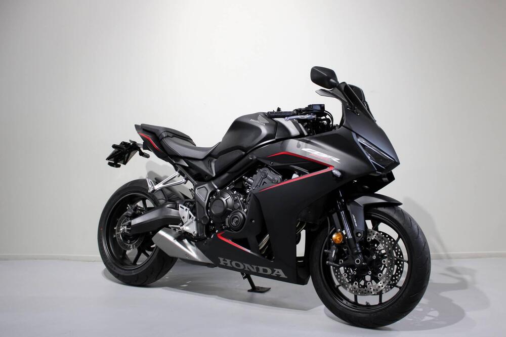 Honda CBR 650 R (2024 - 26) (2)
