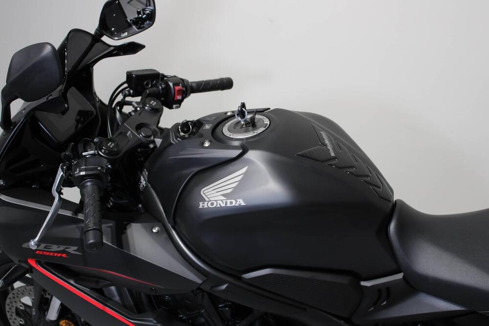 Honda CBR 650 R (2024 - 26) (5)