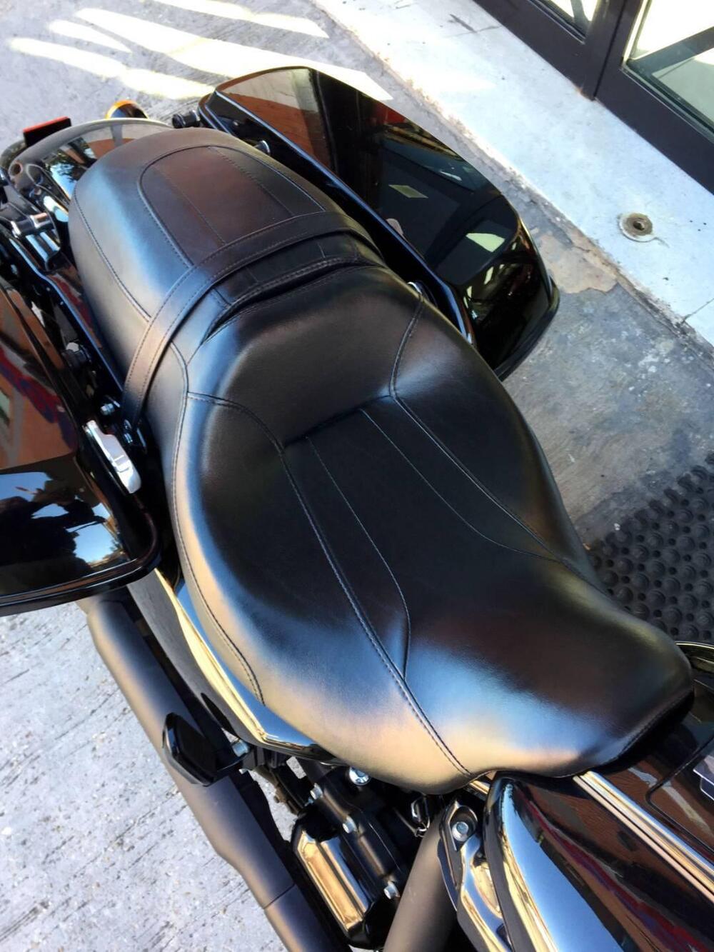 Harley-Davidson 107 Road King Special (2017 - 18) - FLHRXS (19)