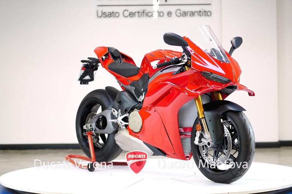 Ducati Panigale V4 S (2025) (2)