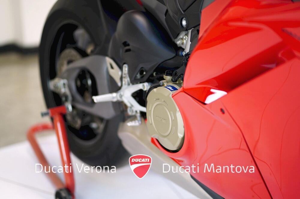 Ducati Panigale V4 S (2025) (9)