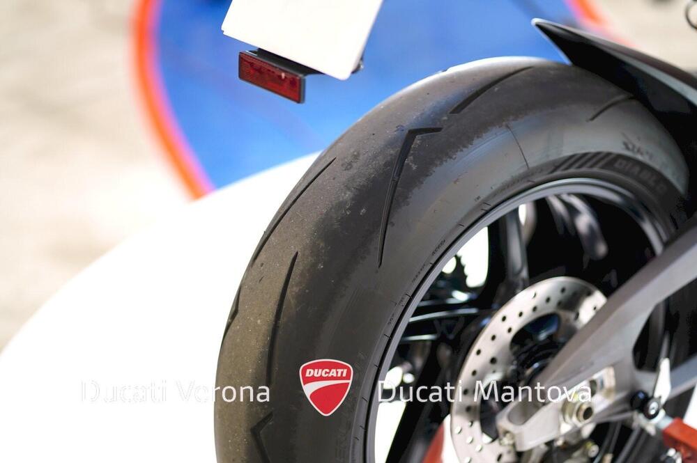 Ducati Panigale V4 S (2025) (10)