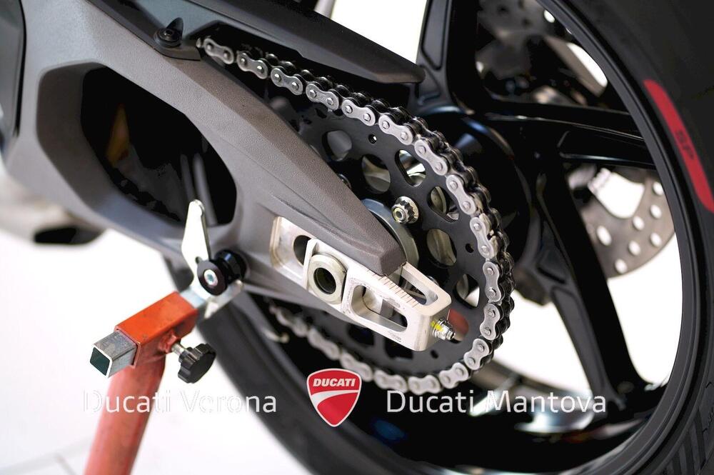 Ducati Panigale V4 S (2025) (13)