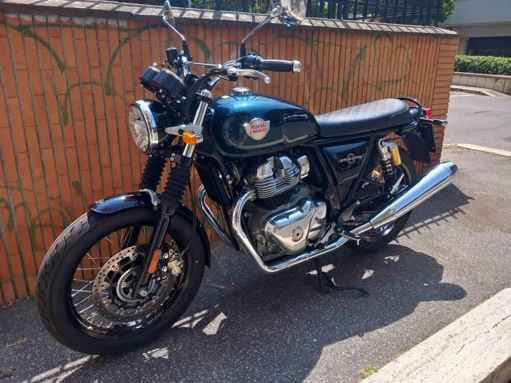 Royal Enfield Interceptor 650 (2021 - 25) (3)
