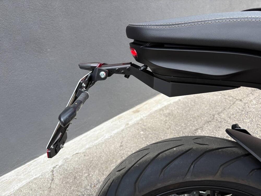 Moto Morini SEIEMMEZZO STR (2022 - 25) (11)