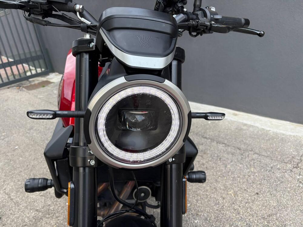 Moto Morini SEIEMMEZZO STR (2022 - 25) (12)