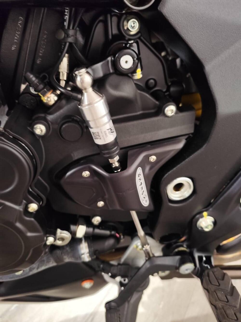 MV Agusta Turismo Veloce 800 Lusso SCS (2021 - 25) (9)