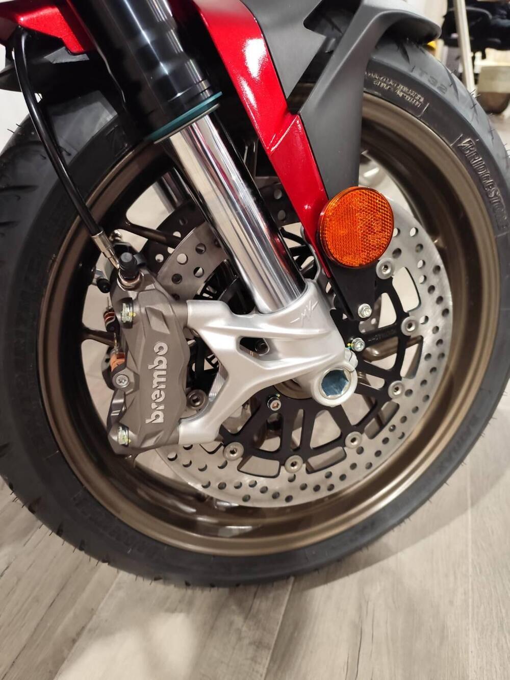 MV Agusta Turismo Veloce 800 Lusso SCS (2021 - 25) (14)