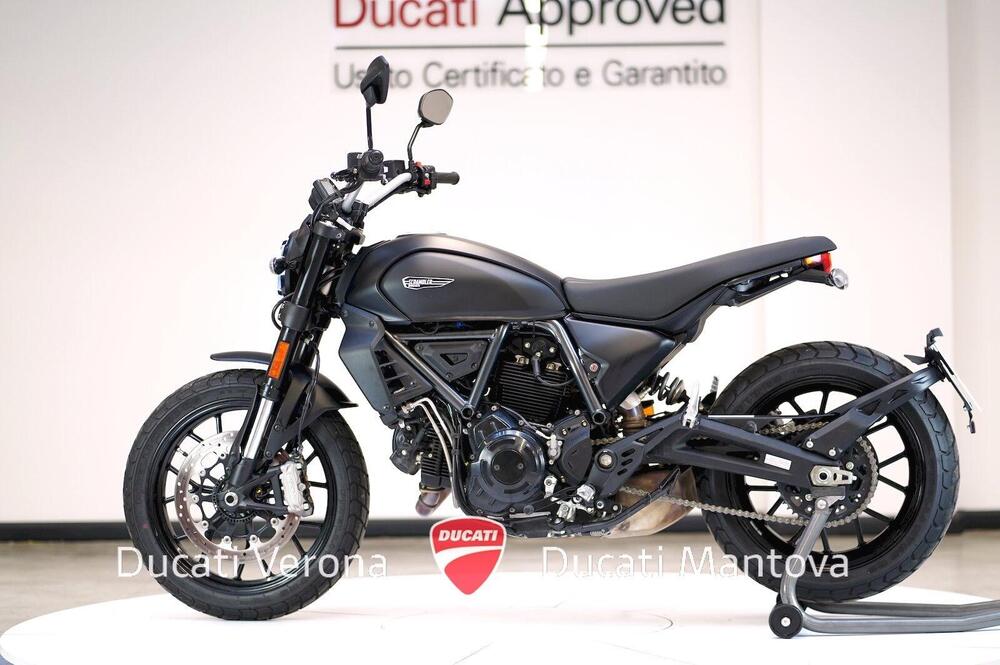 Ducati Scrambler 800 Icon Dark (2025) (5)