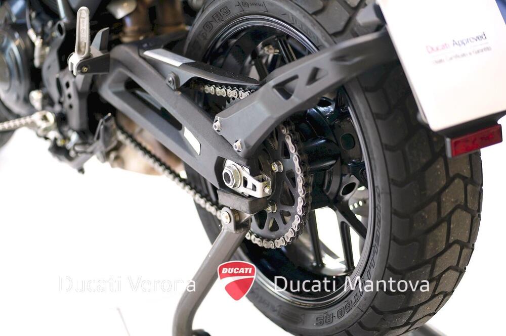 Ducati Scrambler 800 Icon Dark (2025) (13)